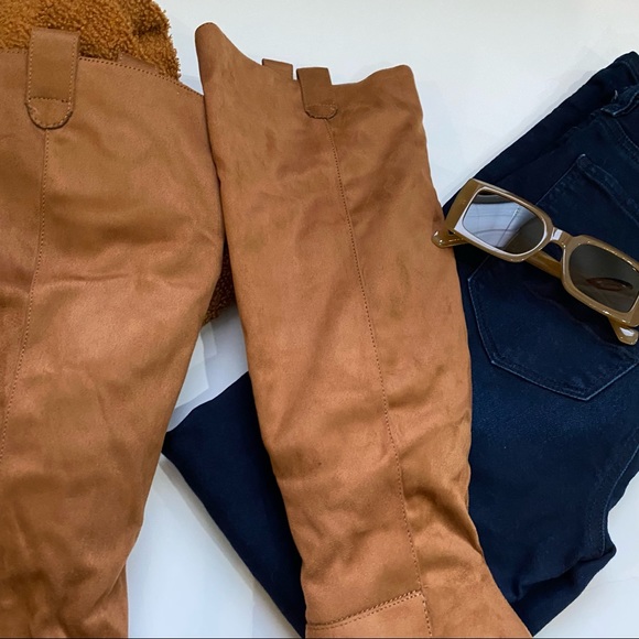 Soda Ulrica Faux Suede knee high boots pointed toe with wood stacked heel - Picture 4 of 6